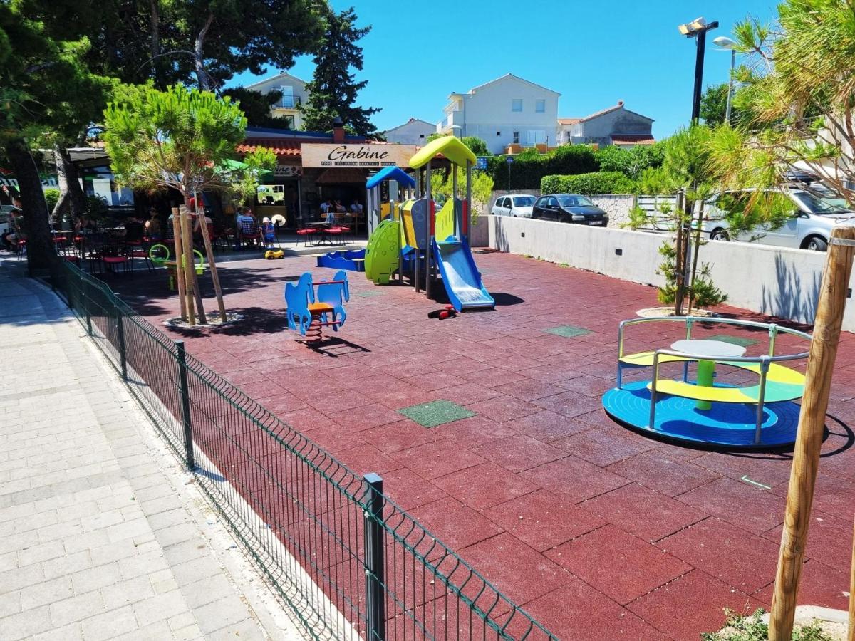 Beach House Oasis Villa Livak Kastela Luaran gambar