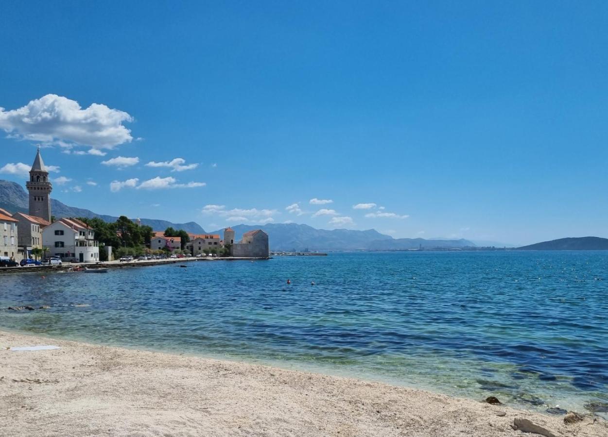 Beach House Oasis Villa Livak Kastela Luaran gambar