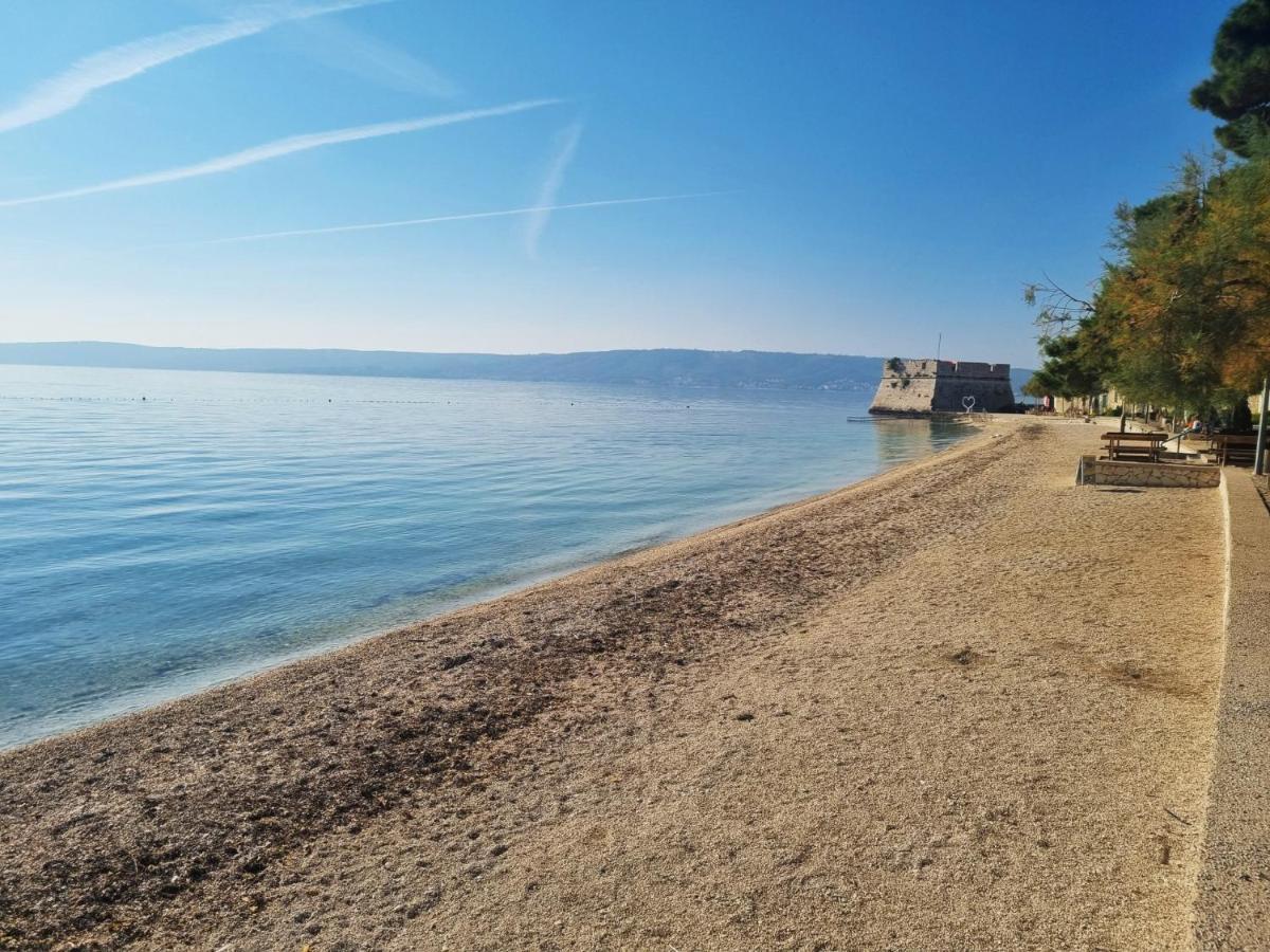 Beach House Oasis Villa Livak Kastela Luaran gambar