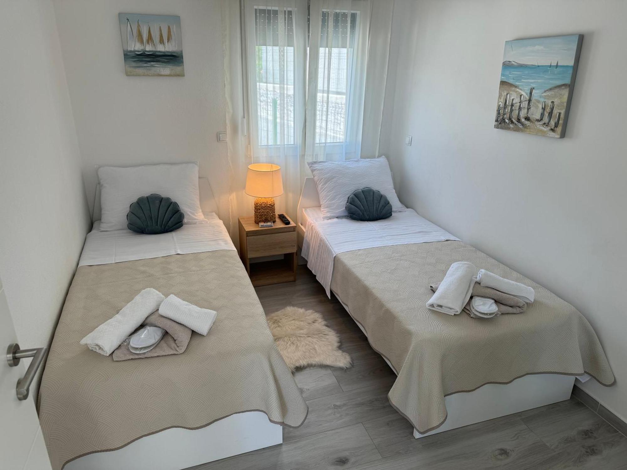 Beach House Oasis Villa Livak Kastela Luaran gambar