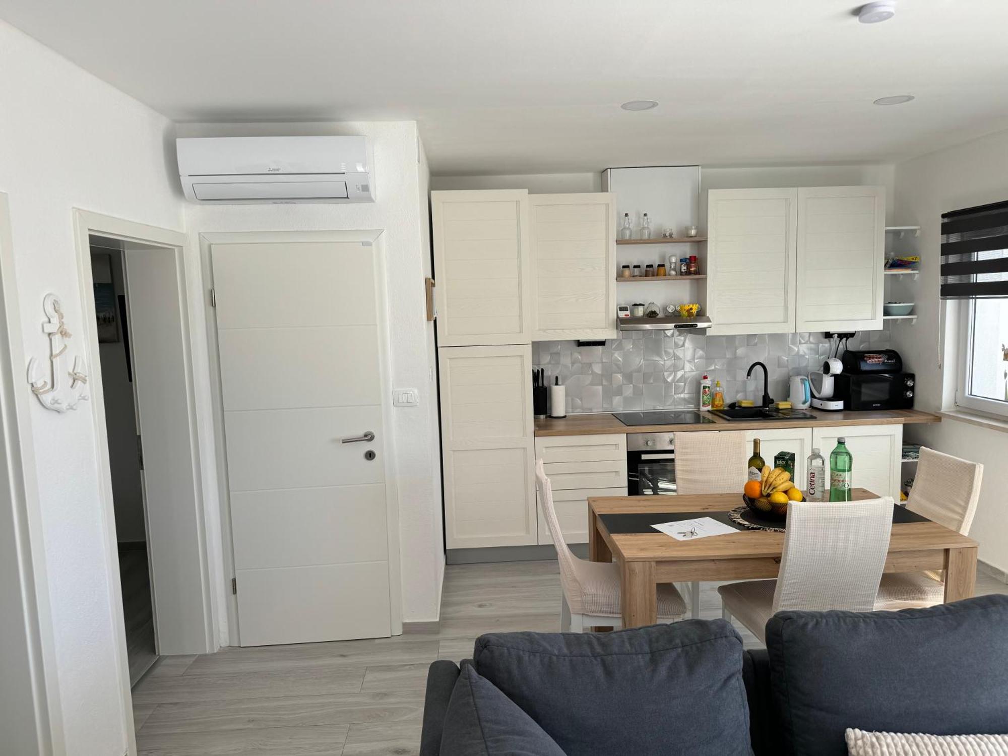 Beach House Oasis Villa Livak Kastela Luaran gambar